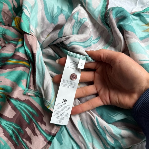 Dixie Multicolor Pink Blue Patterned Button Up Shirt Blouse - Picture 7 of 7